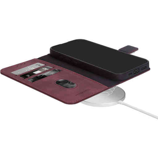 Mobiparts Classic Wallet Case Apple iPhone 17 Pro Velvet Red (MagSafe Compatible)