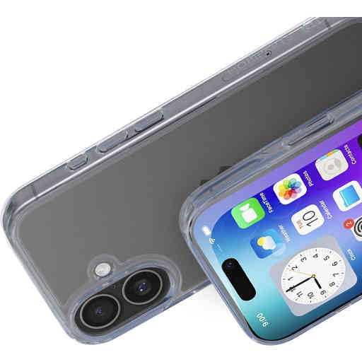 Mobiparts Classic Hardcover Apple iPhone 17 Clear