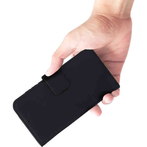 Mobiparts Leather Wallet Case Apple iPhone 17 Pro Black (MagSafe Compatible)