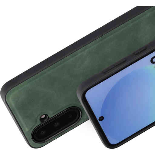 Mobiparts Classic  Backcover Samsung Galaxy A36 Emerald Green (MagSafe Compatible)